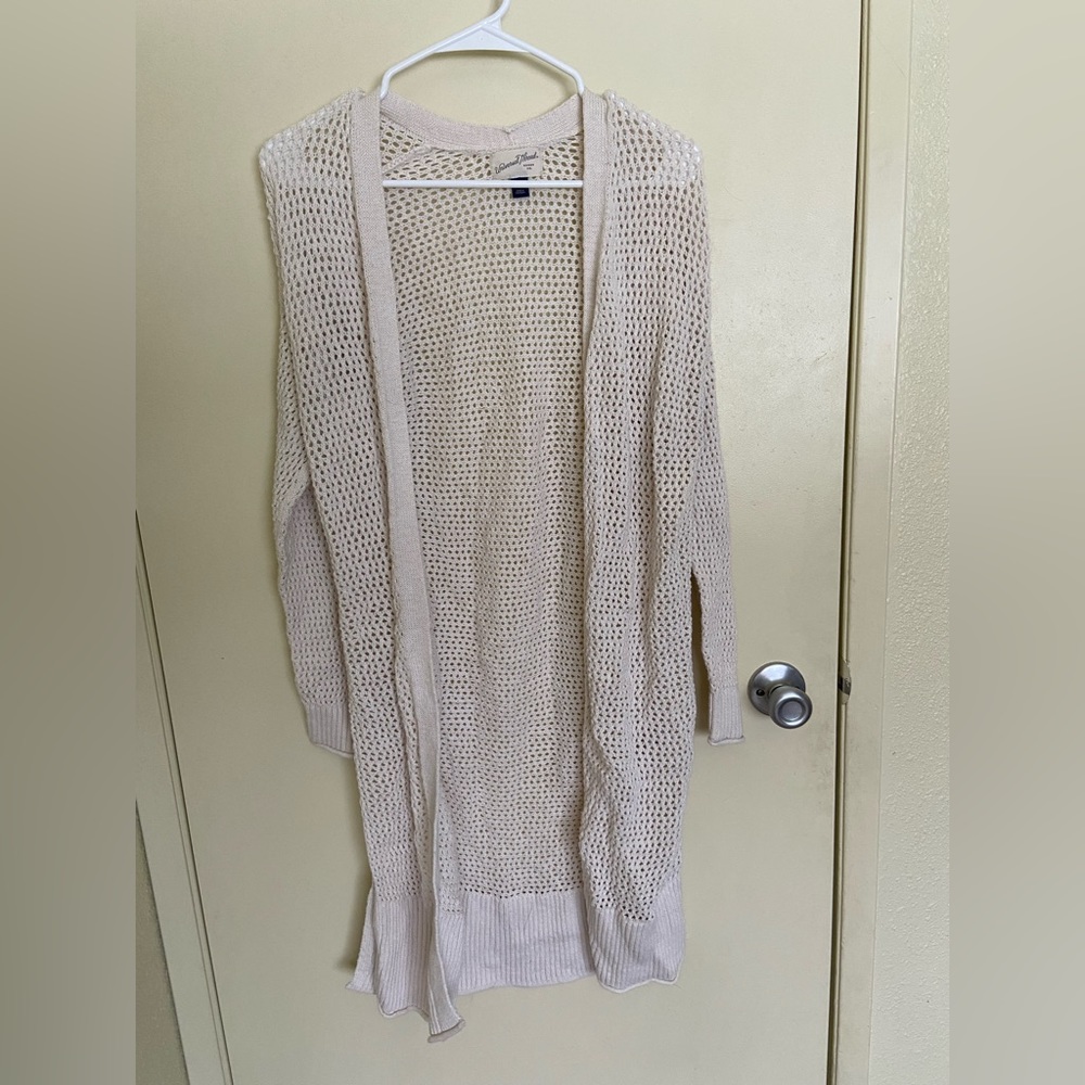 Universal Thread White Long Sleeve Knit Cardigan. Small XS